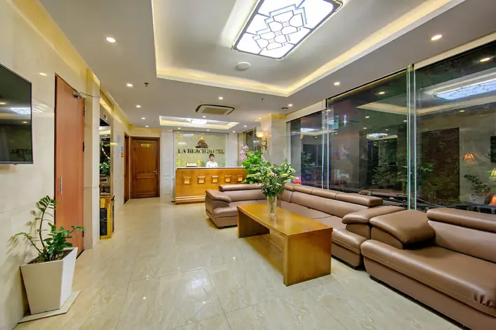 Một Số Hình Ảnh Về La Beach Hotel Đà Nẵng