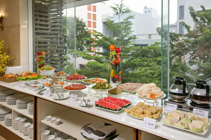 Một Số Hình Ảnh Về La Beach Hotel Đà Nẵng