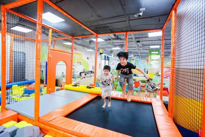 Các Khu Giải Trí Khác Tại Vincom Center Bà Triệu
