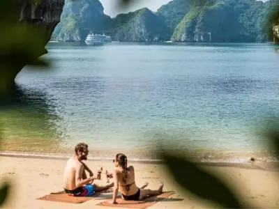 Group Tour: Ultimate Vietnam With Beach Break In Nha Trang Group Tour: Ultimate Vietnam With Beach Break In Nha Trang