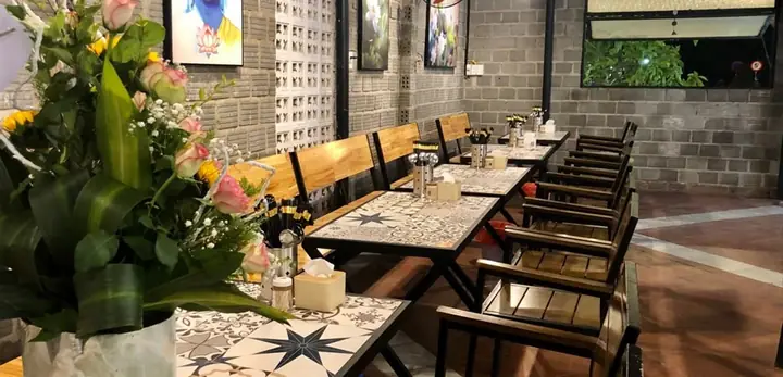 Đánh Giá Vị Trí Và Địa Điểm