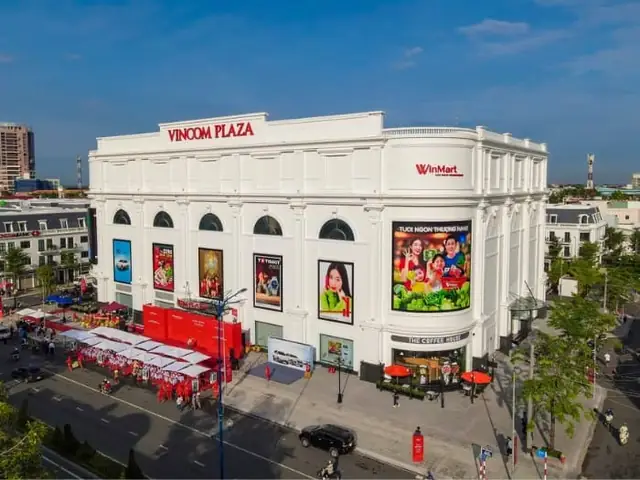 Vincom – Trung Tâm Thương Mại Kết Hợp Siêu Thị Tiện Lợi