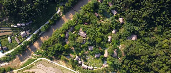 Talk About A Famous Place In Viet Nam