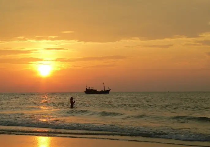 Review Bãi Biển Sầm Sơn – Bãi Tắm C