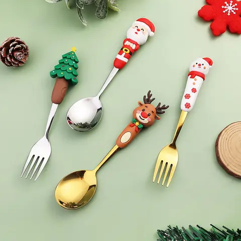 26.bộ Muỗng Nĩa Giáng Sinh Ông Già Noel Cây Thông 26.bộ Muỗng Nĩa Giáng Sinh Ông Già Noel Cây Thông