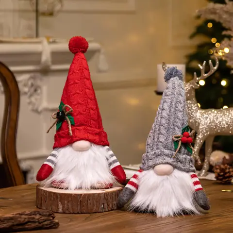 25+ Gợi Ý Quà Giáng Sinh Độc Đáo Dành Cho Bé Gái Ý Nghĩa 27.quà Tặng Giáng Sinh | Búp Bê Ông Già Noel Bằng Len Có Đèn