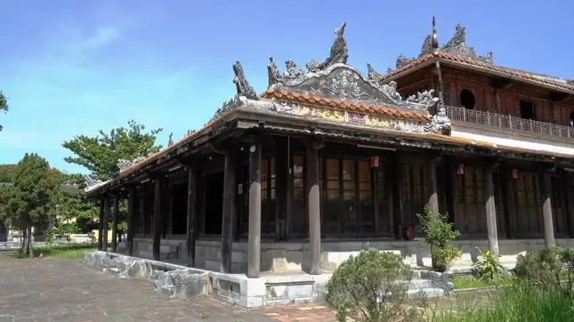 Văn Miếu Quốc Tử Giám Huế – Trường Đại Học Quốc Gia Đầu Tiên Dưới Thời Nhà Nguyễn Văn Miếu Quốc Tử Giám Huế – Trường Đại Học Quốc Gia Đầu Tiên Dưới Thời Nhà Nguyễn