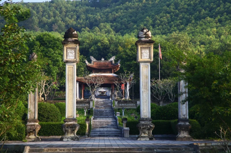 Khám Phá Điểm Du Lịch Hà Tĩnh Hấp Dẫn Nhất 2026 Khám Phá Điểm Du Lịch Hà Tĩnh Hấp Dẫn Nhất 2026