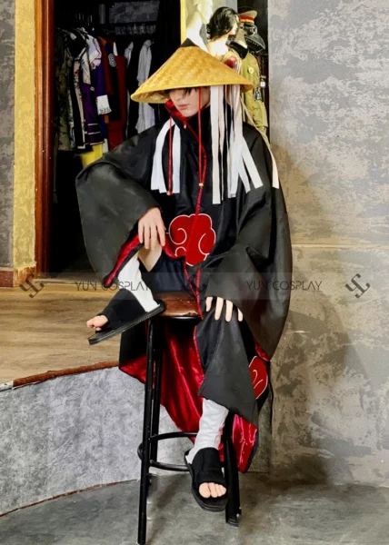 Nhiều mẫu áo Akatsuki khác nhau trên thị trường